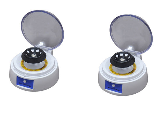 Un bon prix. Centrifugeuse micro Benchtop 45db d'hématocrite d'affaissement rapide surnageant d'extrait en ligne