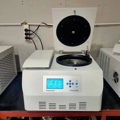 Un bon prix. Centrifugeuse réfrigérée de bureau 18500r/Min à grande vitesse, machine d'entrifuge de laboratoire en ligne
