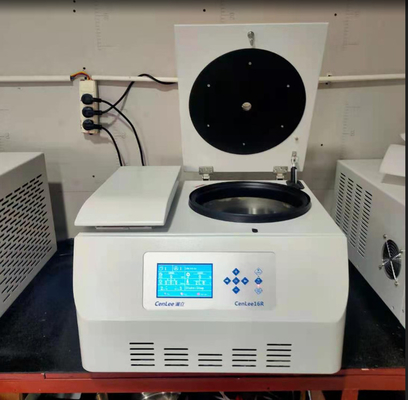 Un bon prix. Centrifugeuse à grande vitesse réfrigérée de laboratoire 16000rpm 6x100ml avec le rotor fixe d'angle en ligne
