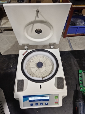 Un bon prix. Centrifugeuse capillaire de laboratoire de machine de centrifugeuse de sang de TG12M TG12 en ligne