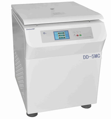 Un bon prix. Volumn de centrifugeuse de position de plancher d'affichage à cristaux liquides grand, machine de centrifugeuse de la grande capacité 4000ml en ligne